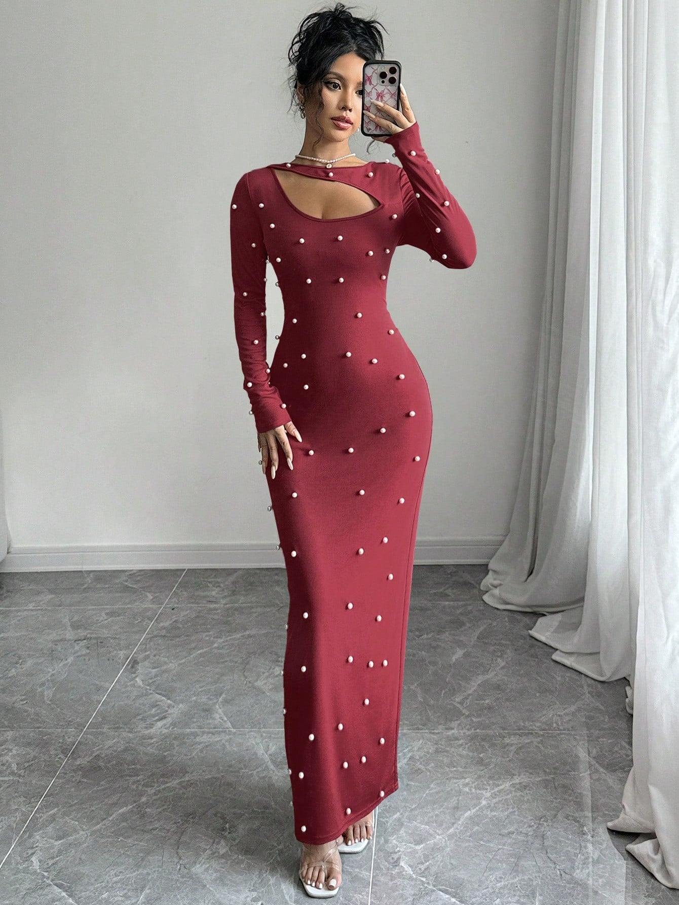 Cut Neck With Pearls Dress_Maroon